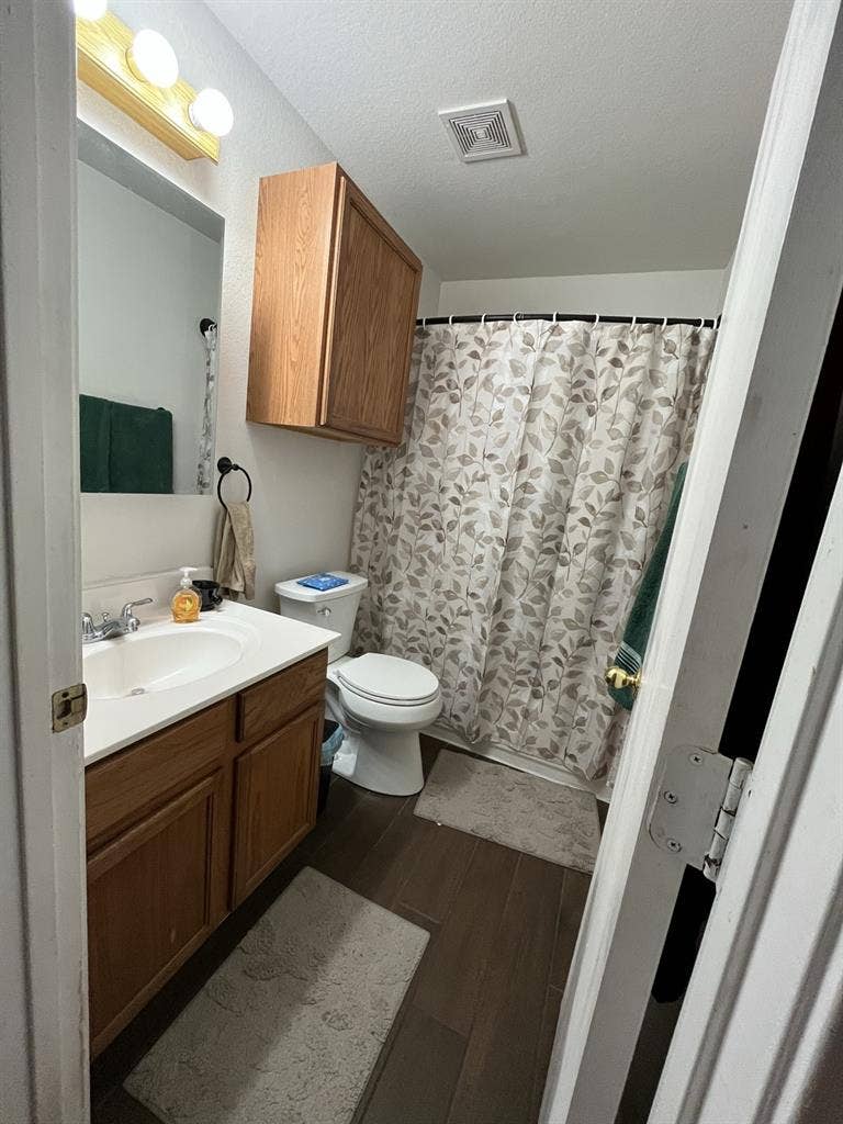 Private Room - 2 Bedroom Duplex