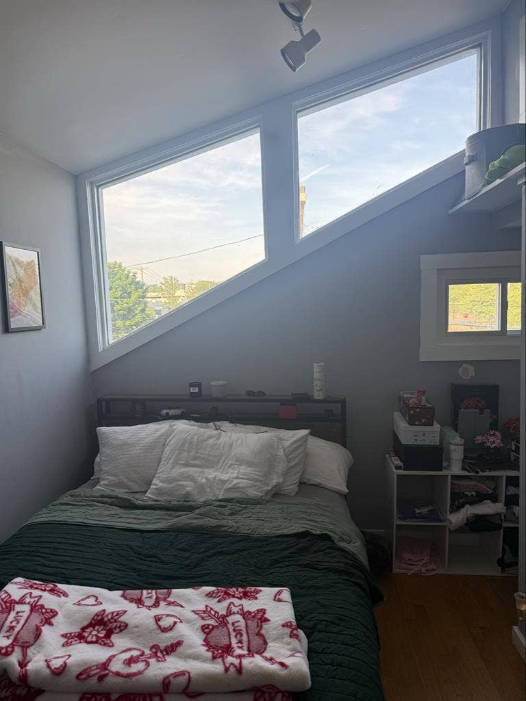 Room with own bathroom New Haven,CT