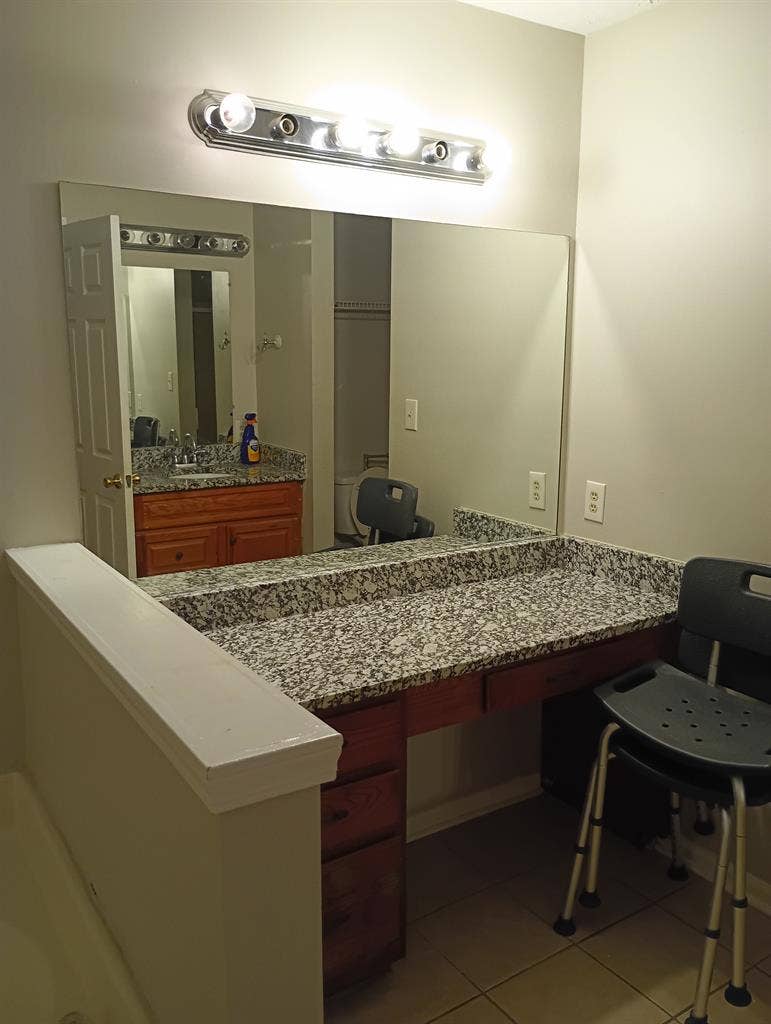 Furnished Rooms For Rent