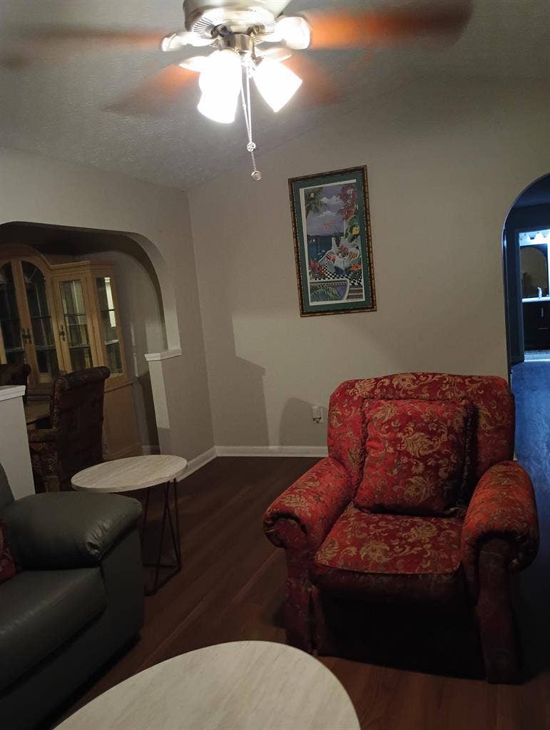 Furnished Rooms For Rent