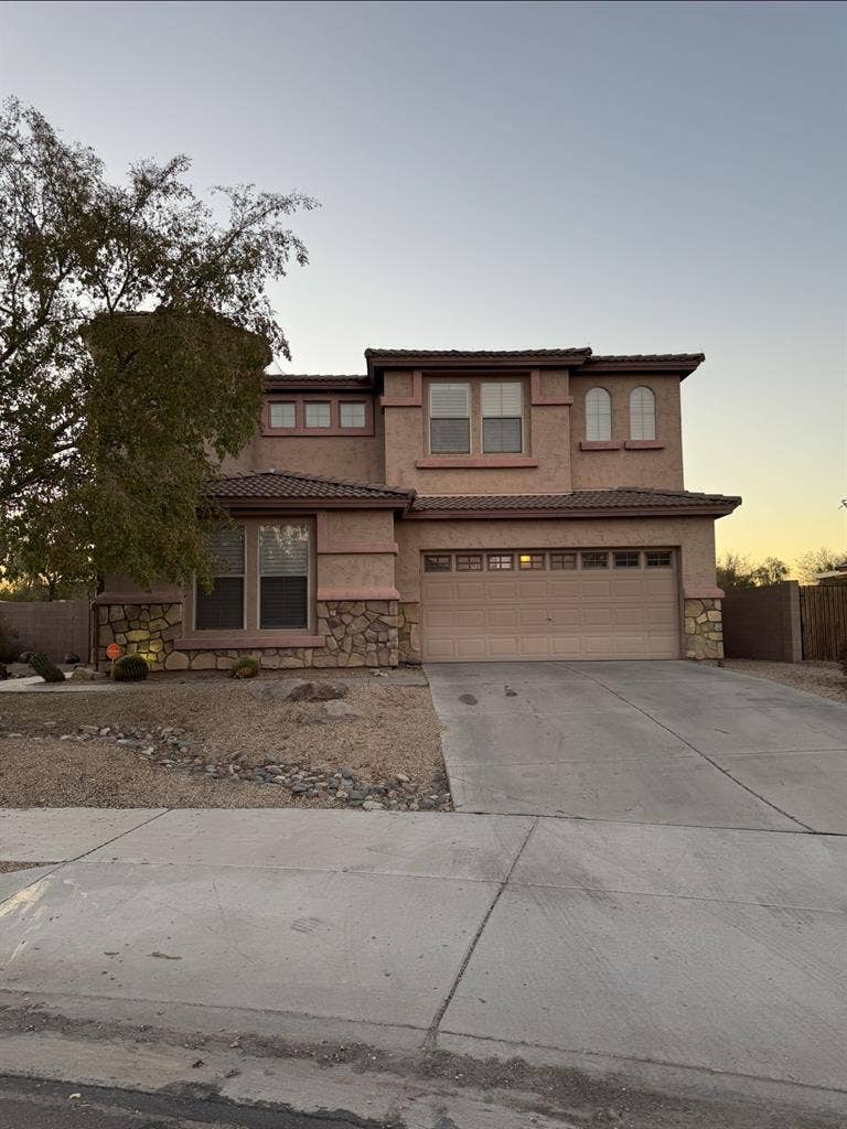 Looking for Friendly Roommate