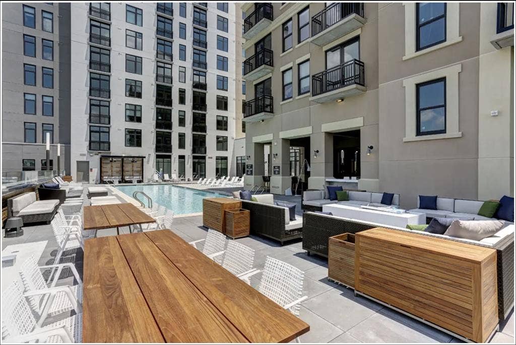 Lux Apartment by Midtown/Music Row