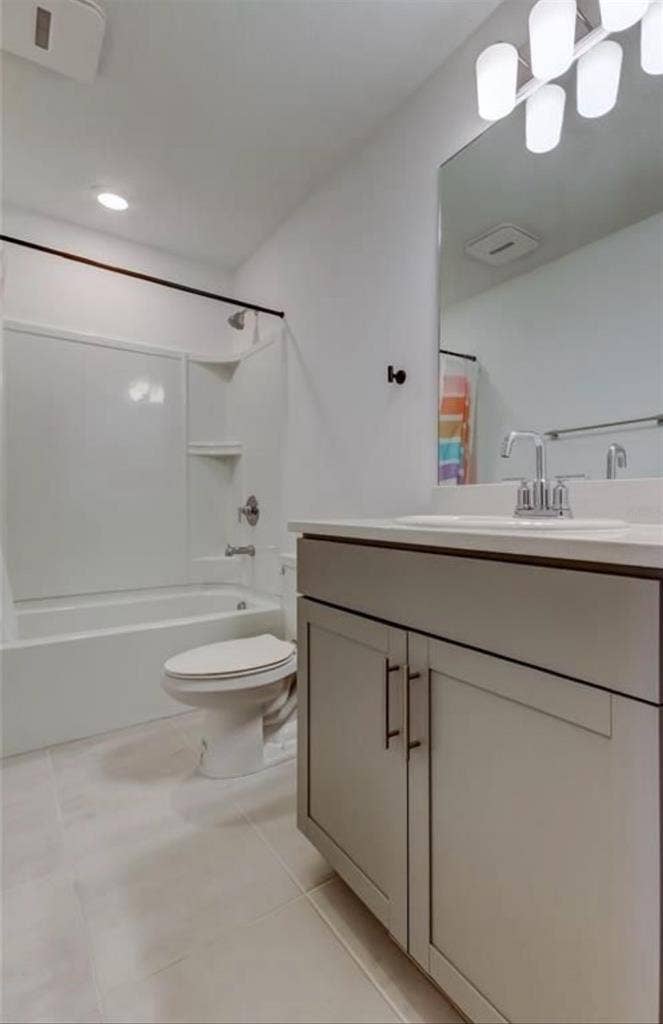 Modern & clean room for rent
