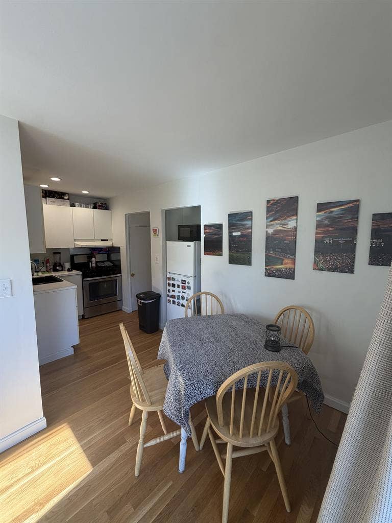 Private Room - All utilities inc