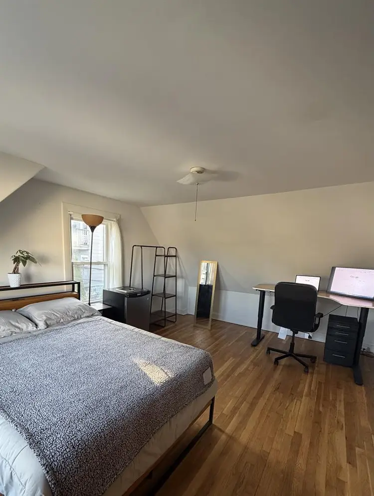 Private Room - All utilities inc