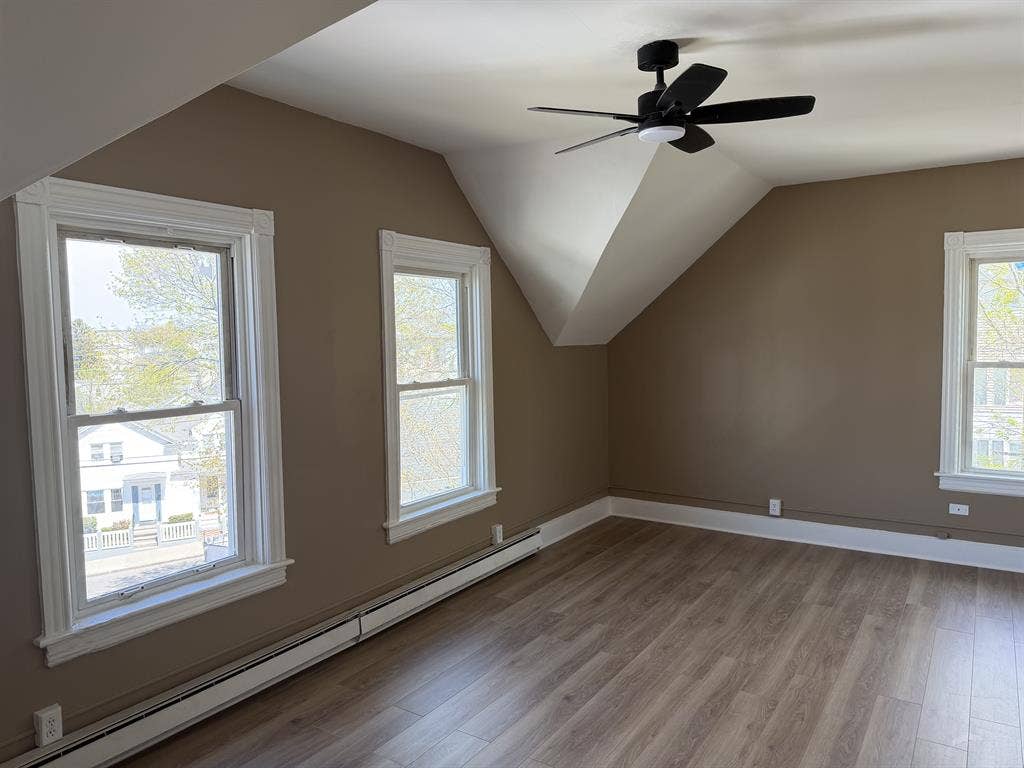 Recently renovated 3BR 1 Bath