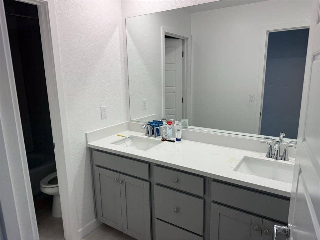 Private Bedroom in Brand New Home