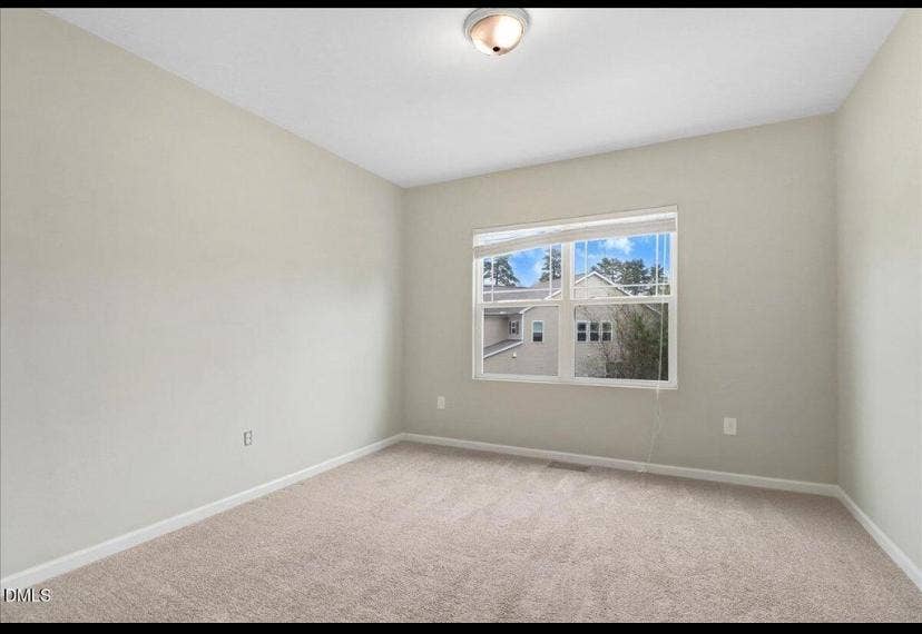 Townhouse available in page park 