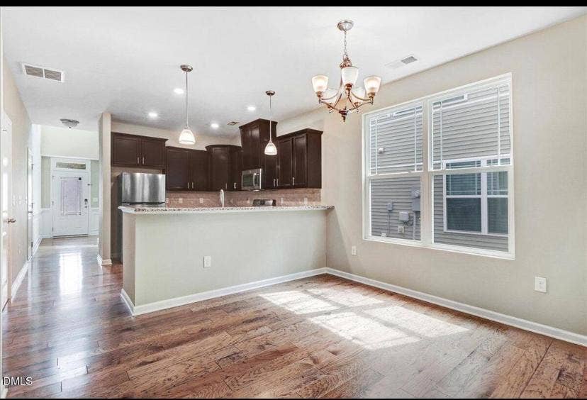 Townhouse available in page park 