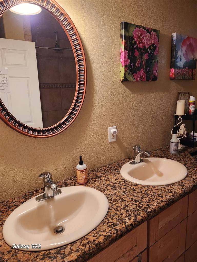 Furnished Master Room