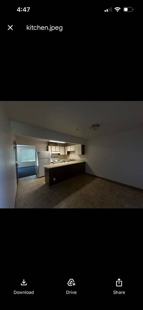2-Bed Townhouse (one room) 910sq ft
