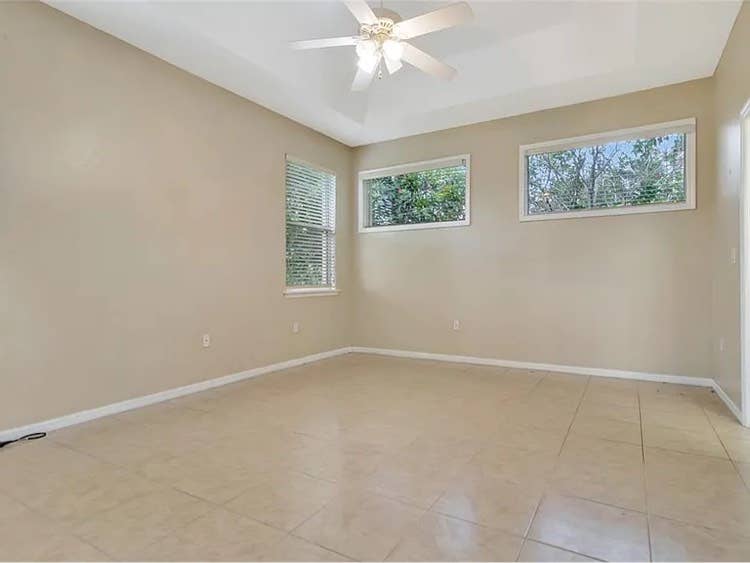 Master suite Clermont June 15th