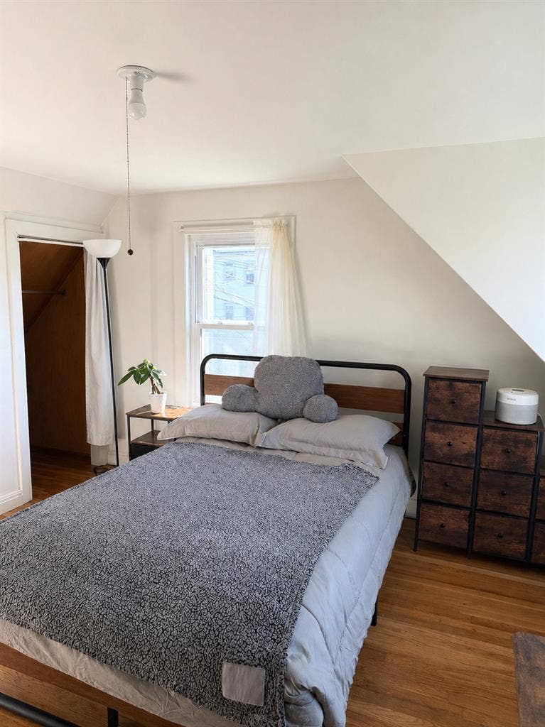 Furnished Multi-Room Home