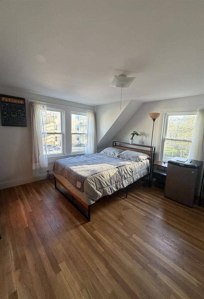 Furnished Multi-Room Home