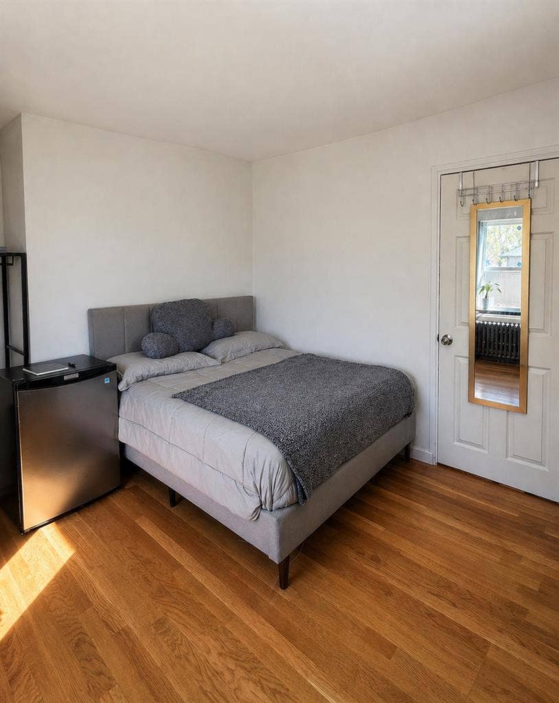 Furnished Multi-Room Home