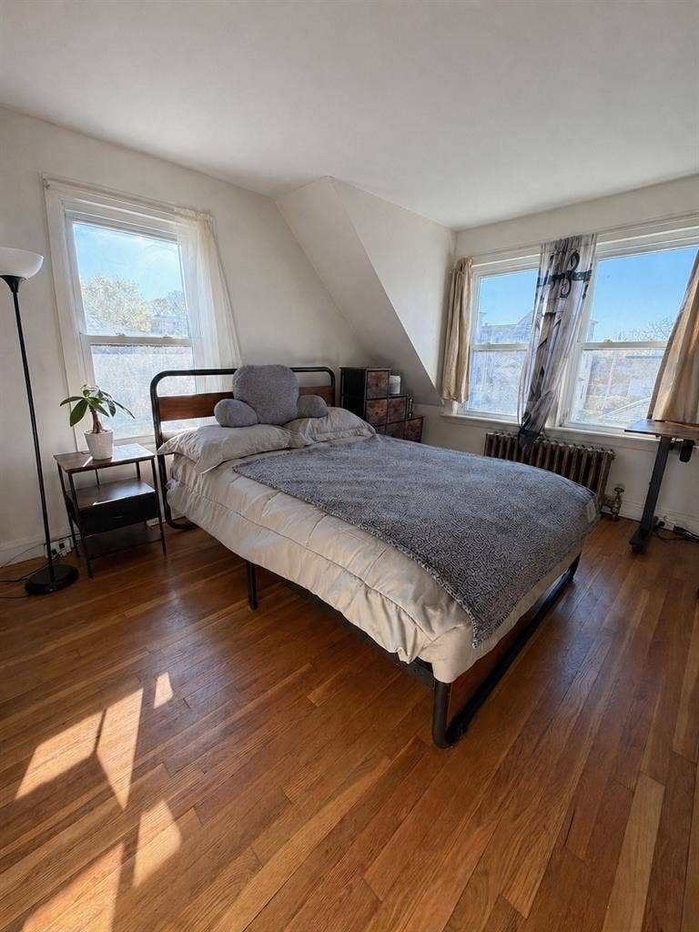Furnished Multi-Room Home