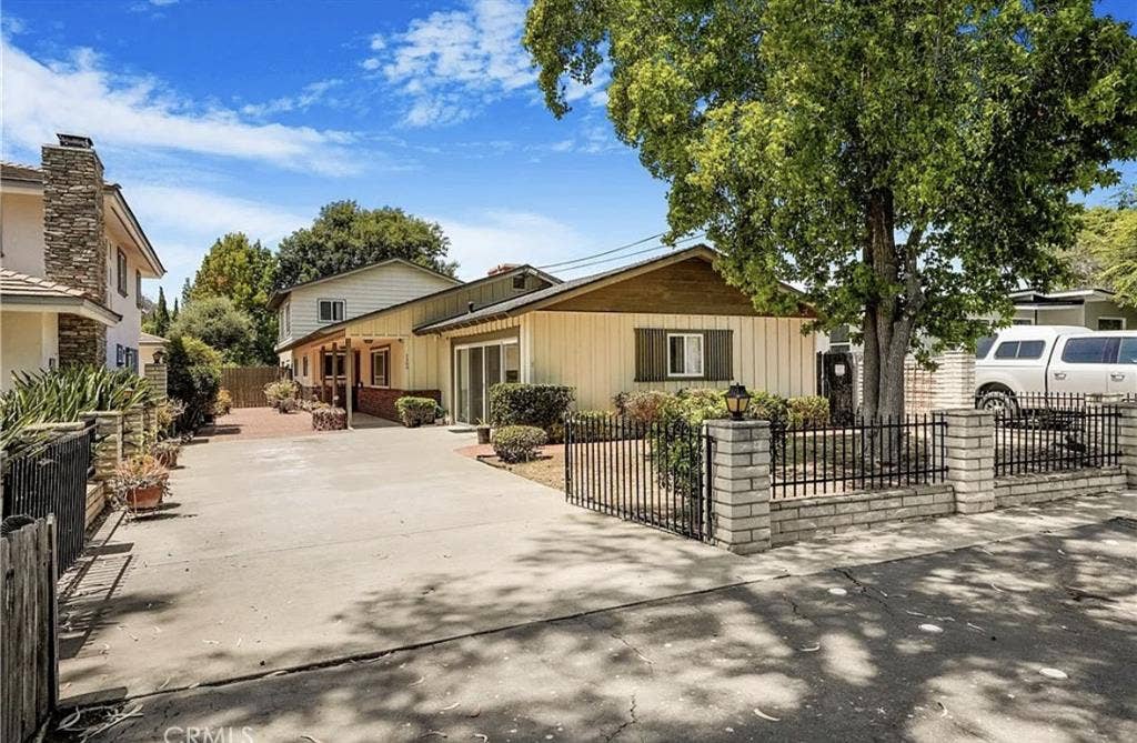 Olde Carlsbad - Coastal House