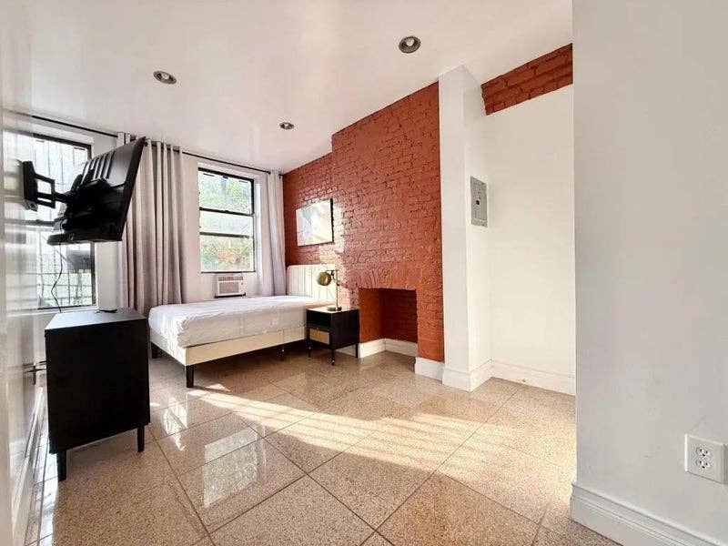 Room for Student or Professional