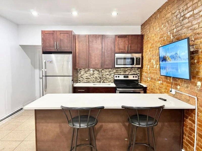 Room for Student or Professional