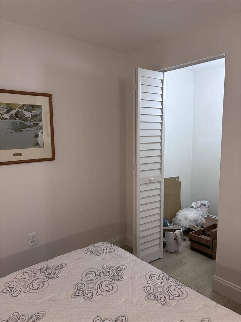 Furnished and Renovated Apt