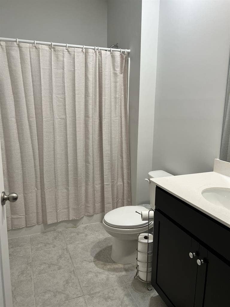 Room for rent!