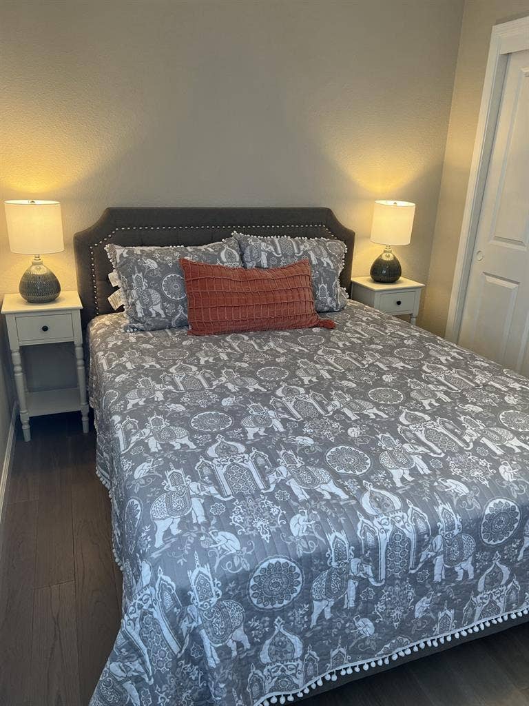 Single Room - North Napa