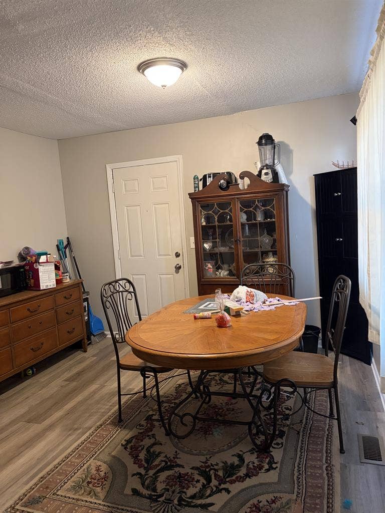 Fully Furnished Room