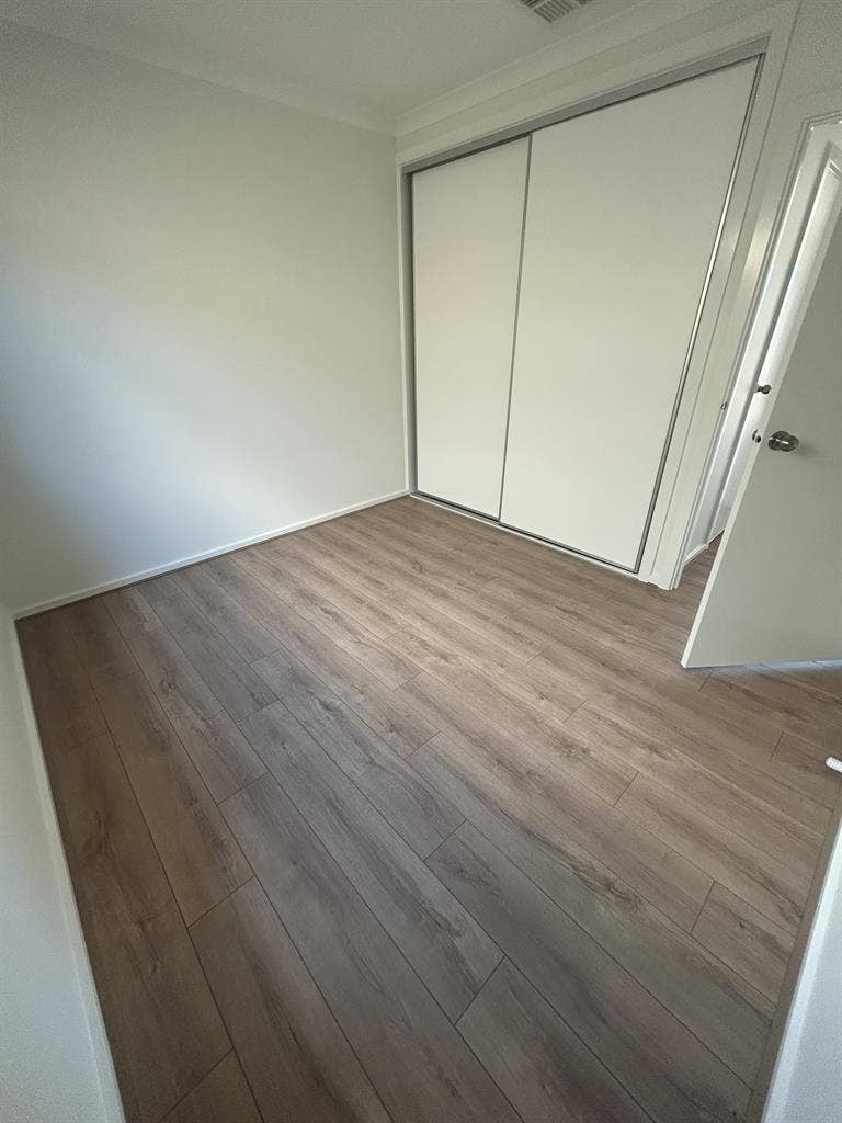 Rooms available in Werribee