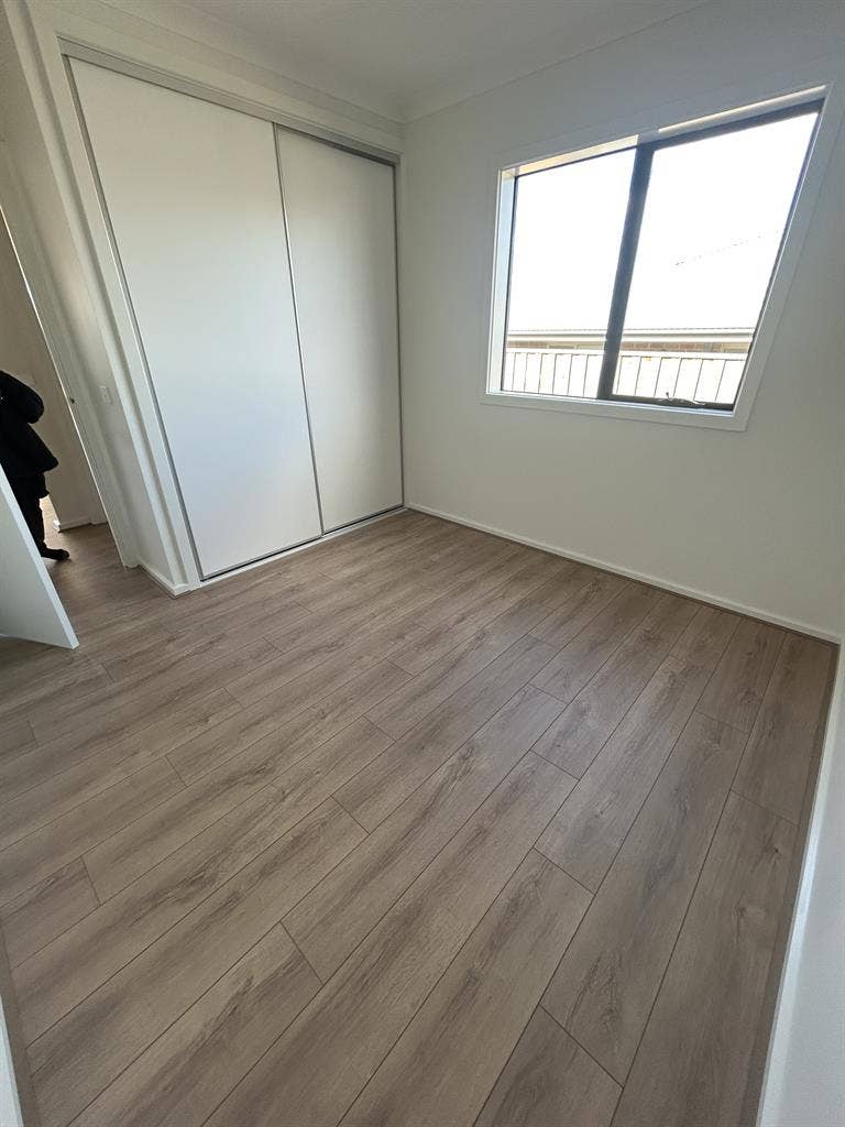 Rooms available in Werribee