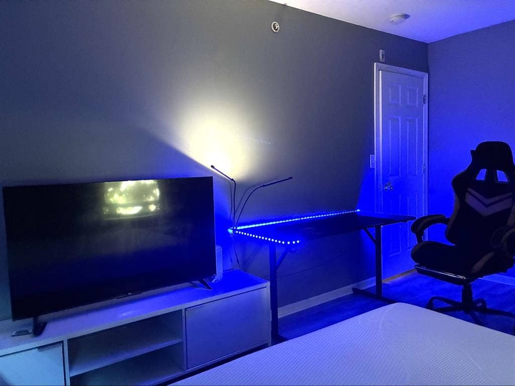 Live in a dream room!