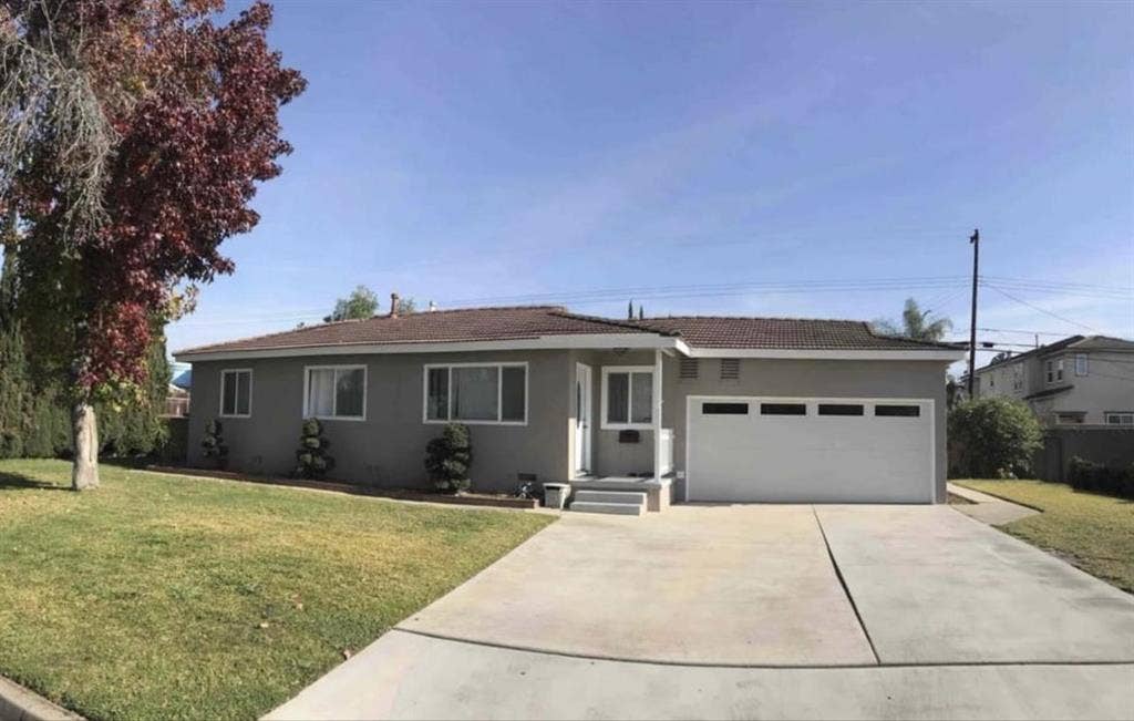 Private bed&bath in Anaheim