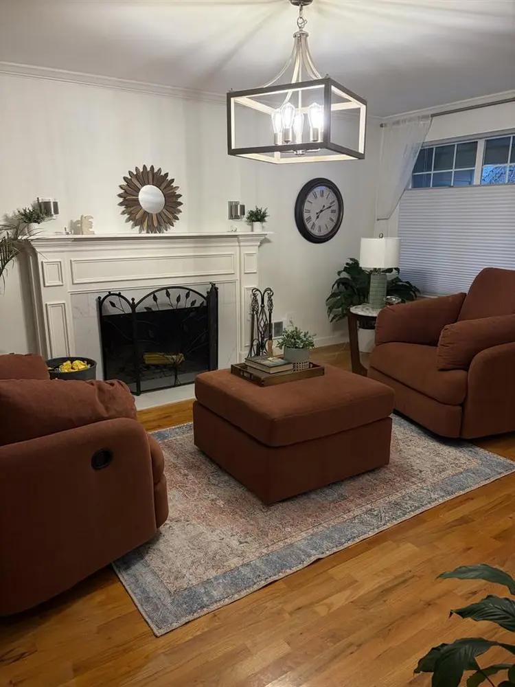 Immediate Room Rental/Lynnwood