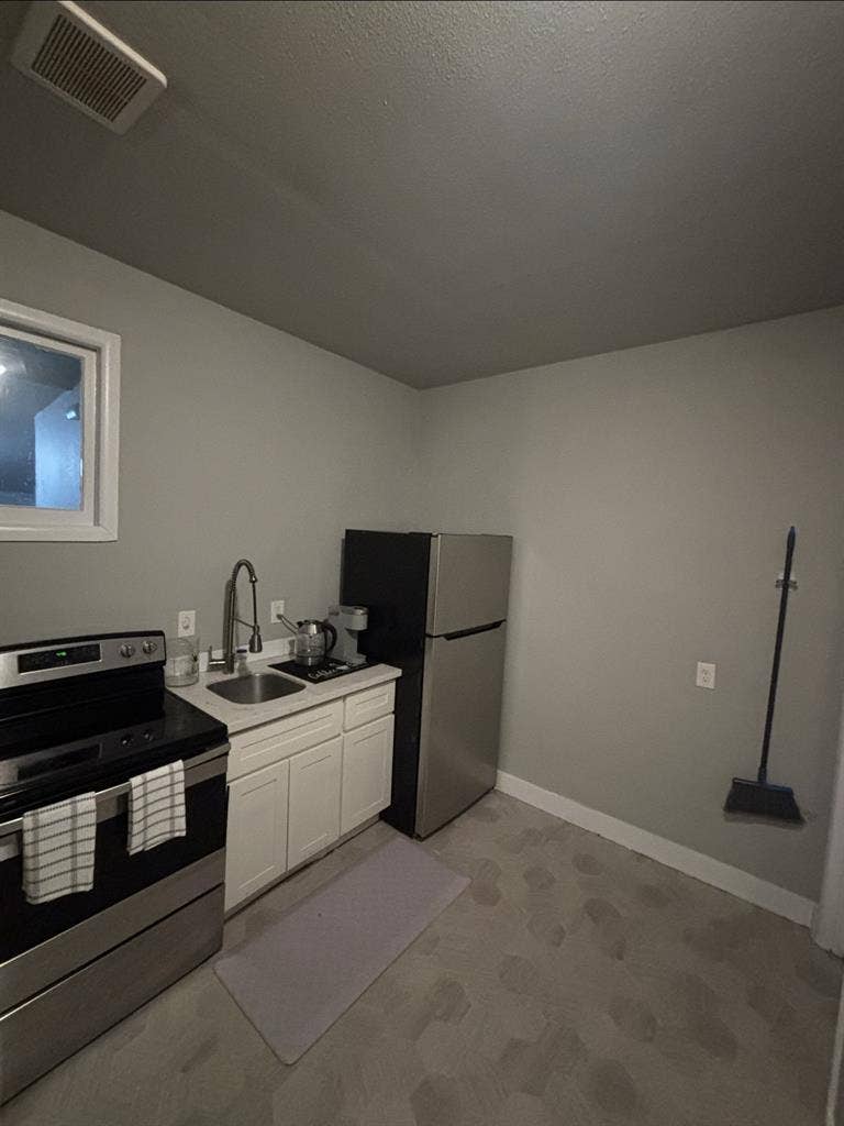 Furnished room available