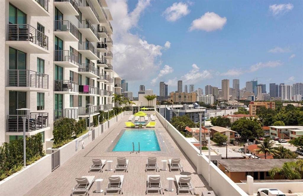 Habitación Independiente Miami Rive