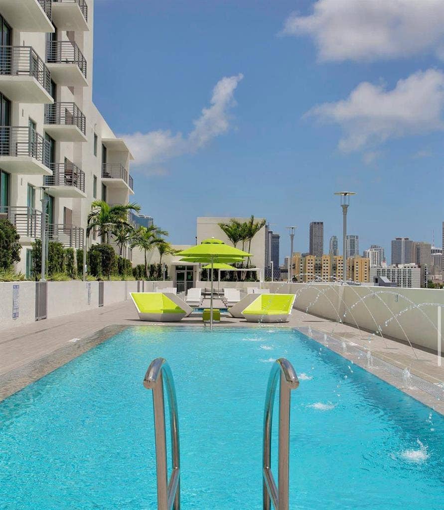 Habitación Independiente Miami Rive
