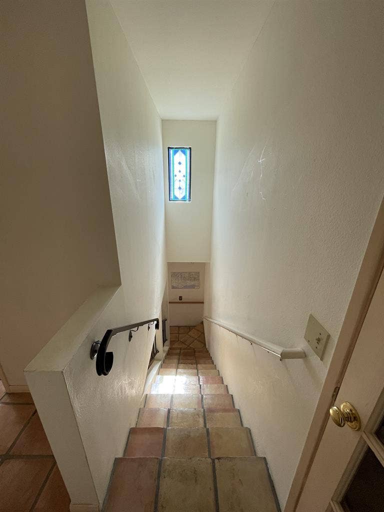 1 Bedroom & Private Bathroom