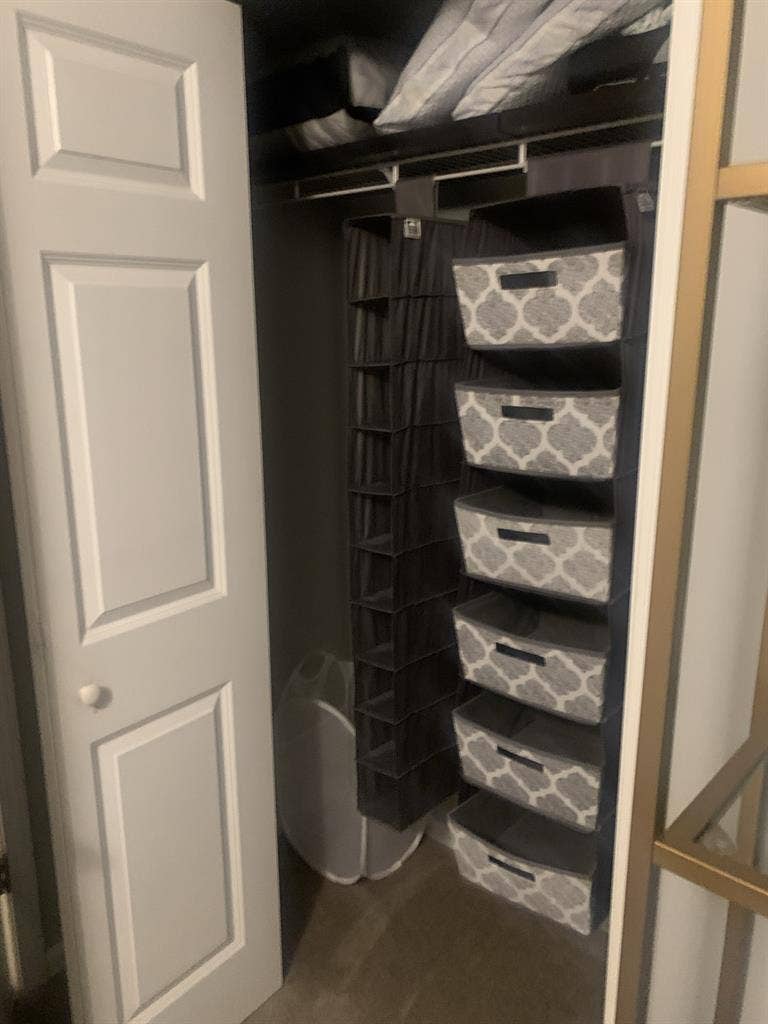 Furnished room quiet roommate