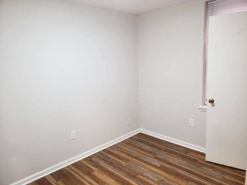 2 bed 1 bath close to Center City