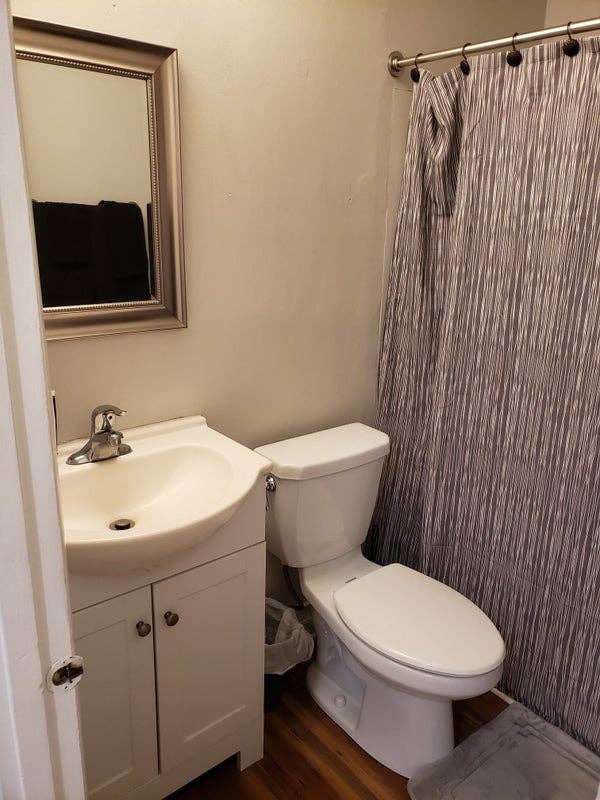 2 bed 1 bath close to Center City