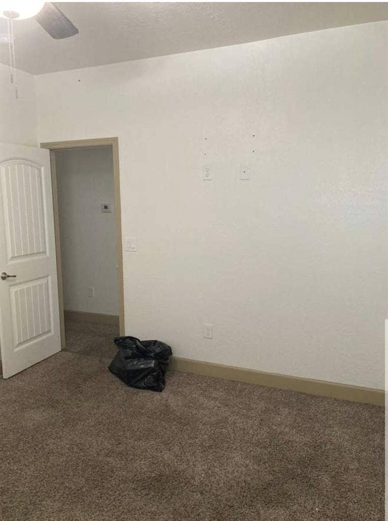 Room for rent in house