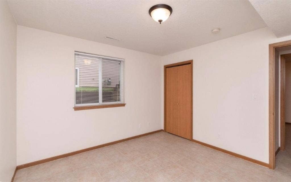 435$ room for rent near ISU campus