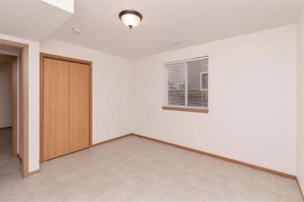 435$ room for rent near ISU campus