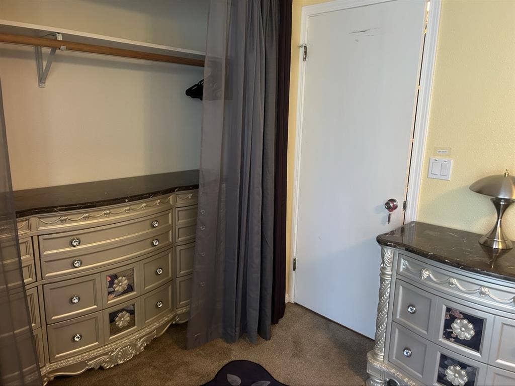 The Lilac Room