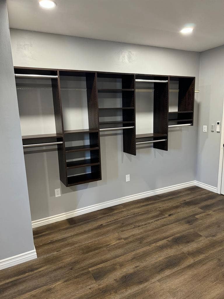 Kitchen. Private entrance. Gym