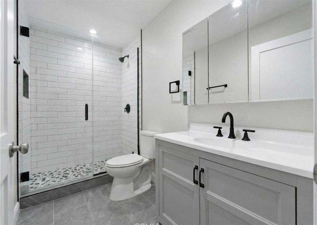 Room Available – Easygoing Home