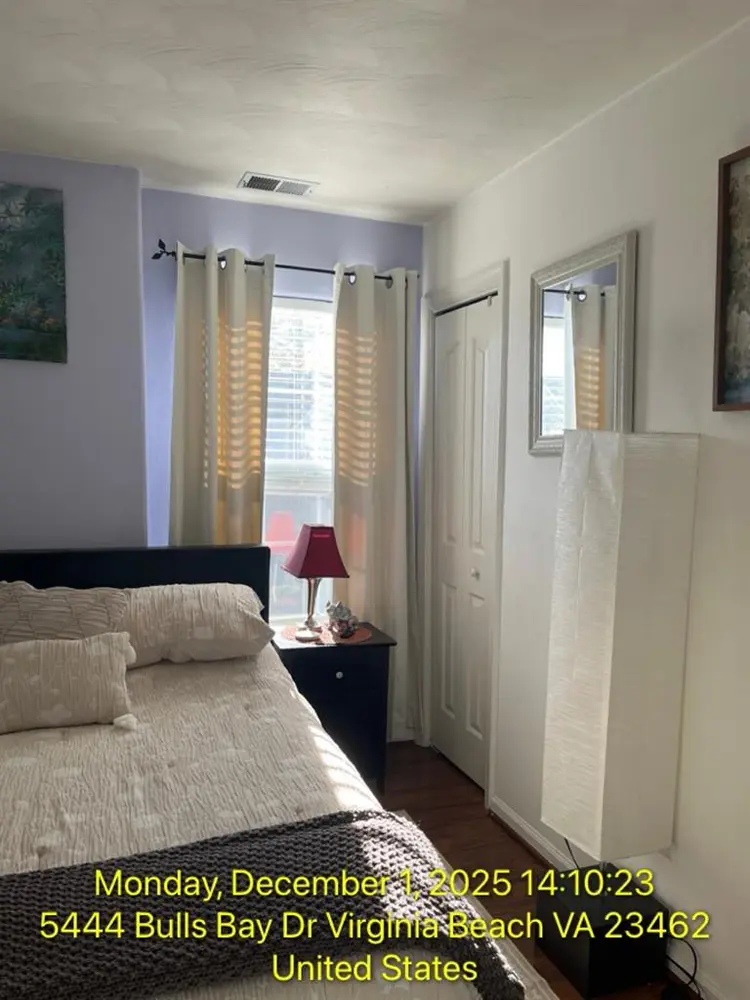 Seeking responsible roommate