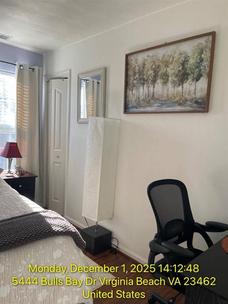 Seeking responsible roommate