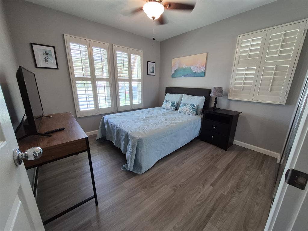 1 Bedroom with Private Bath