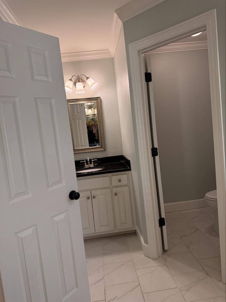 Master Suite - Utilities Included