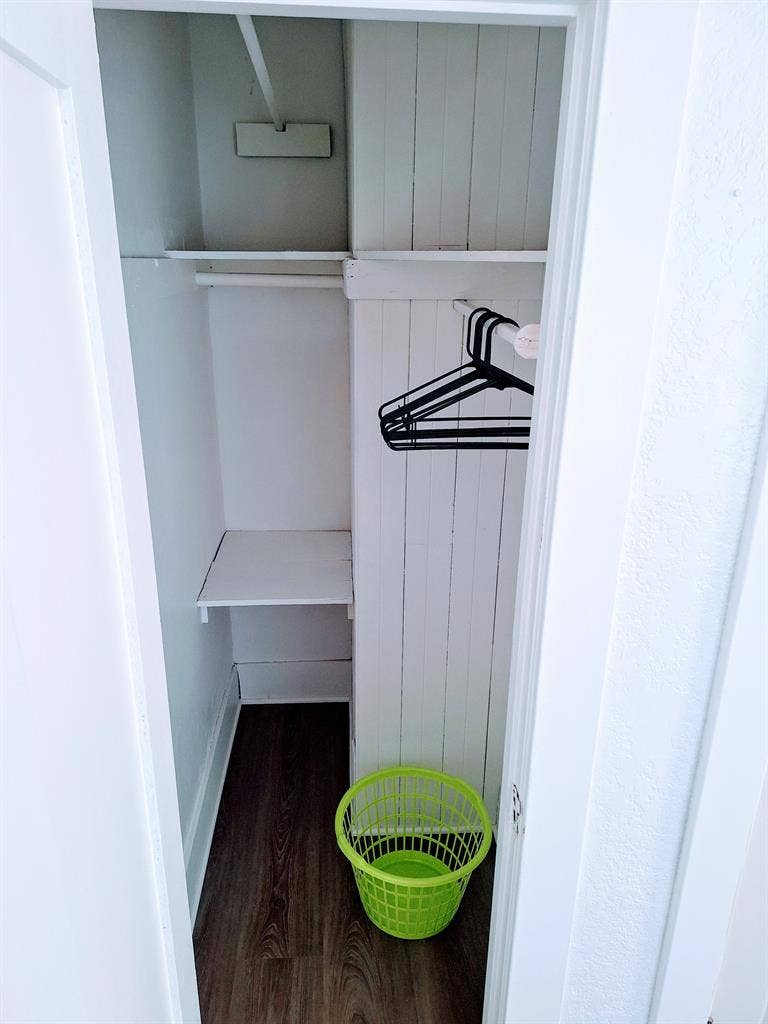 Single Rooms